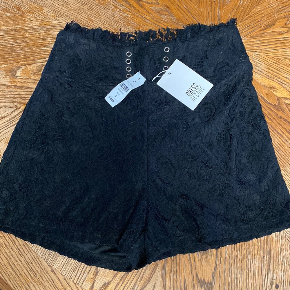 Dress Decode S NWT SEXY BLACK LACE HIGHWAIST SHORT SHORTS